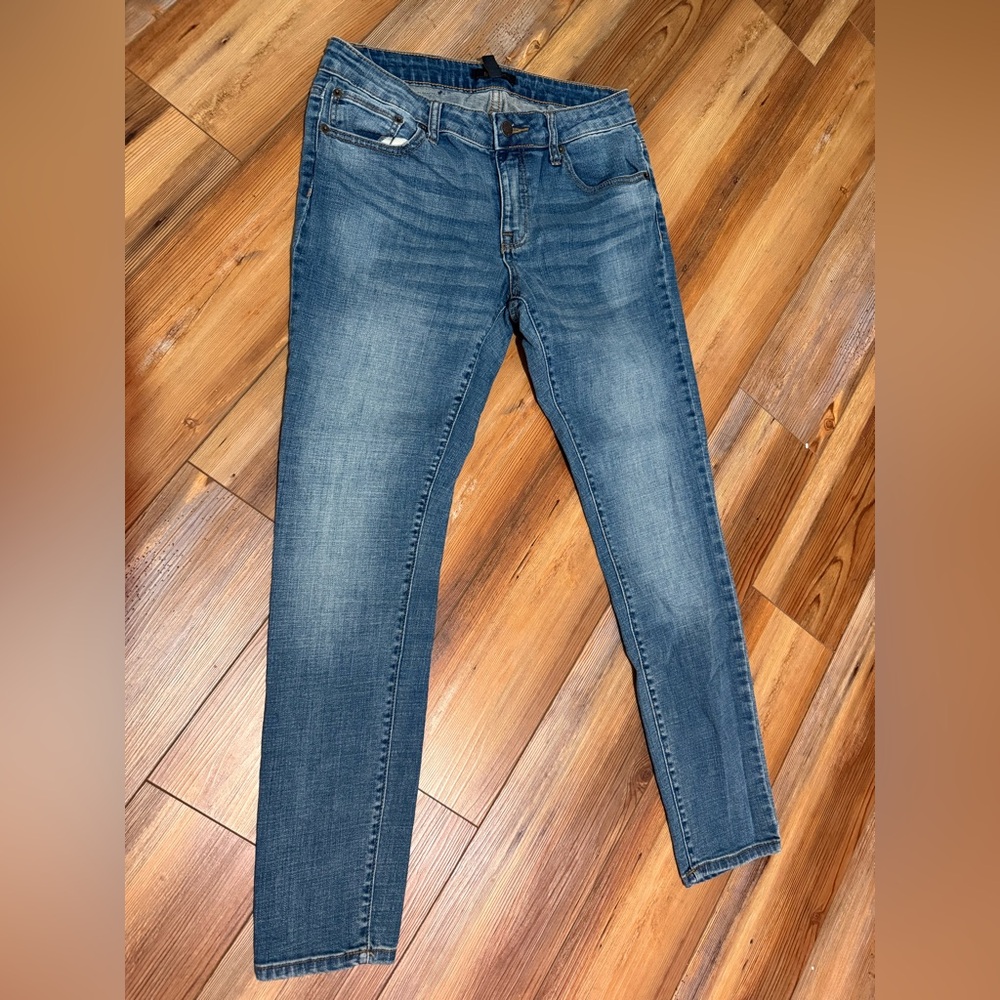Frye Blue Jeans Women’s Size 4 - EUC